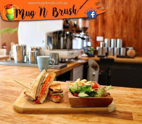 Mug 'n Brush - e-Seniors 0