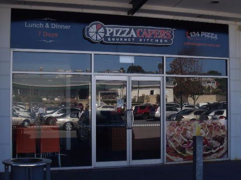 Pizza Capers - e-Seniors 0