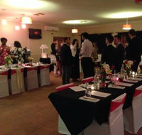 Vino Rosso Bar and Pizzeria - e-Seniors