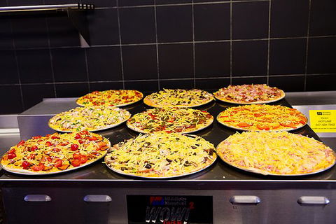 Delights Pizza-Burger House - e-Seniors 0