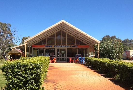 Henley Brook WA e-Seniors