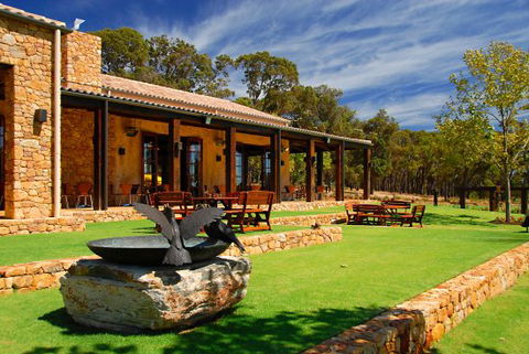 Robert Oatley Margaret River - e-Seniors 0
