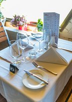 Sails Restaurant - e-Seniors 3