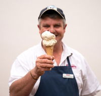 Simmo's Icecreamery - e-Seniors