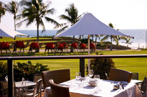 Sunset Bar And Grill - e-Seniors 0
