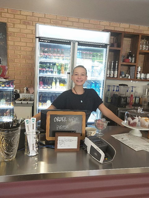 Tippett's Cafe - e-Seniors 3