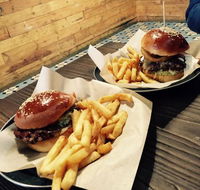 Burger Republic Hyde Park - e-Seniors