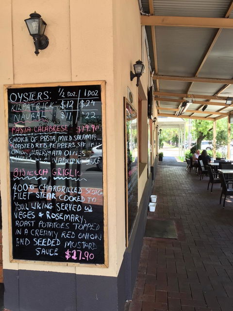 Cafe Pellegrini - e-Seniors 8