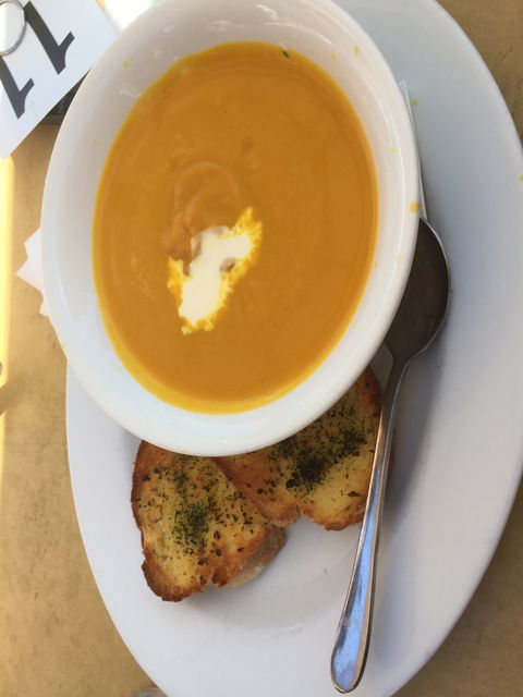 D'lights Cafe - e-Seniors 2