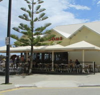 Dome Cafe - e-Seniors