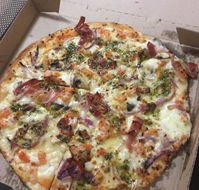 Domino's Pizza Doubleview - e-Seniors