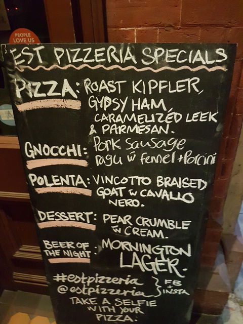 Est Pizzeria - e-Seniors 9