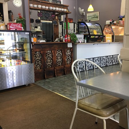 Full Moon Cafe And Thai Restaurant - e-Seniors 0