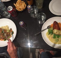 Raika's Restaurant - e-Seniors