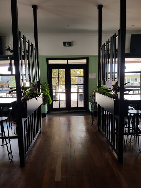 The Black Sheep Cafe - e-Seniors 8