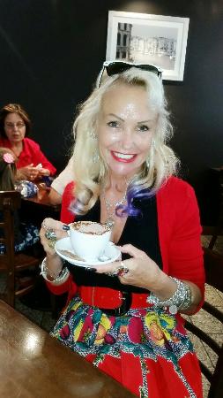 Eating In Italy - e-Seniors 0