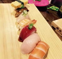 Sushi Bar Konnichiwa - e-Seniors