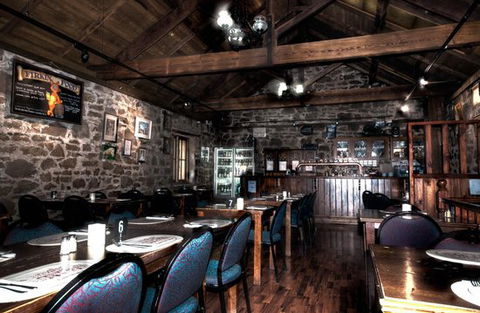 The Fox & Firkin English Pub - e-Seniors 0