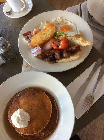 Blu C Cafe - e-Seniors 0