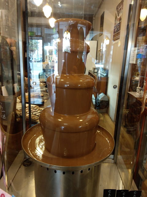 Bracegirdle's Chocolates Glenelg - e-Seniors 3