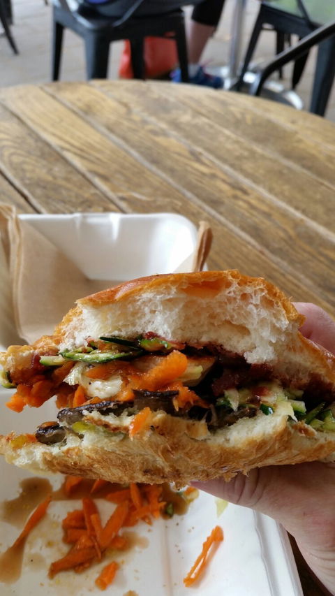 Maxwell's Grocery - e-Seniors 2