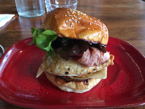 PURE - Boutique Coffee Bar - e-Seniors 0