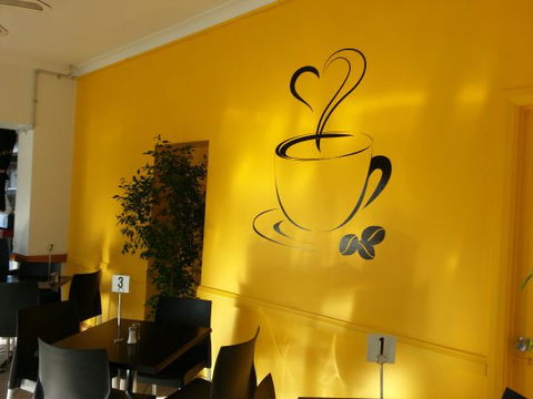 Cafe Delizioso - e-Seniors 0