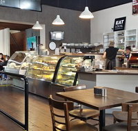D  M's Bakery Cafe - e-Seniors