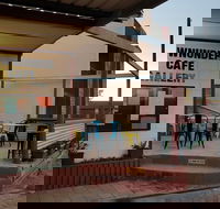 Downunder Gallery and Cafe - e-Seniors