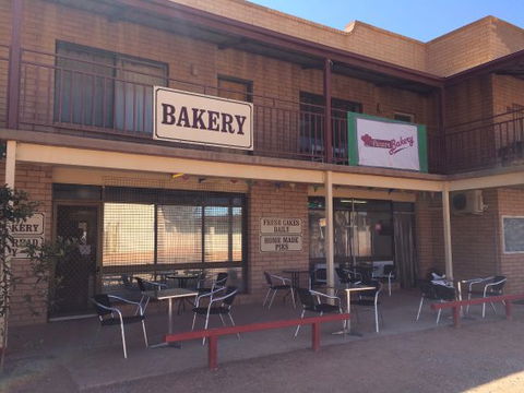 Passion Bakery & Cafe - e-Seniors 0