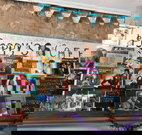 Poppy's Cafe - e-Seniors