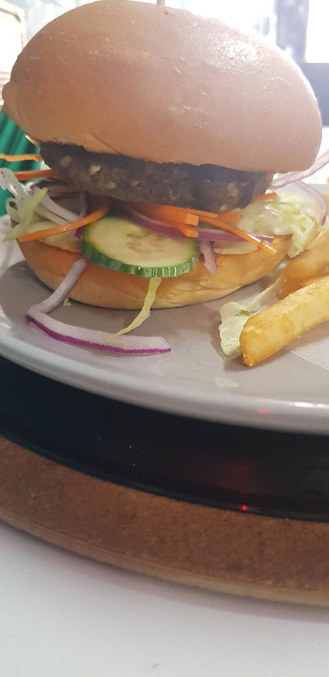 Poppy's Cafe - e-Seniors 1