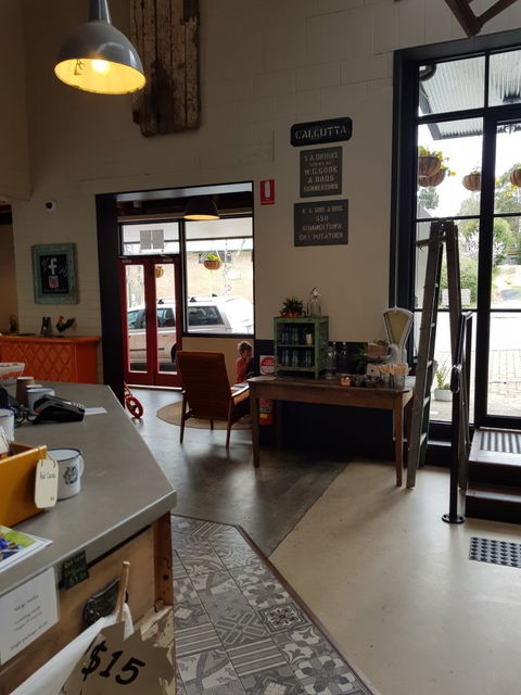 The Uraidla Republic Cafe - e-Seniors 12