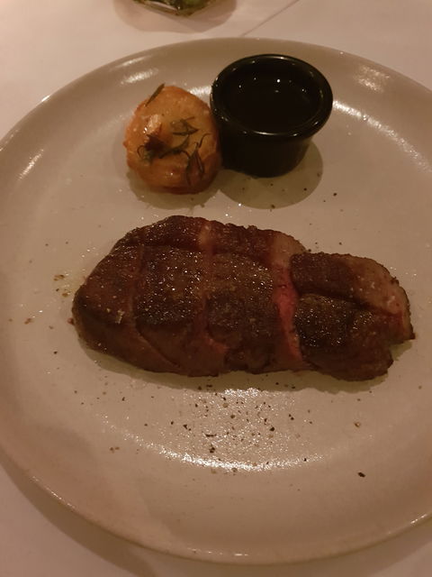 Black Hide Steakhouse - e-Seniors 1