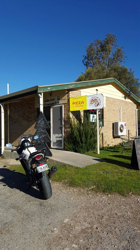 Coffin Bay Pizza & Homemade Food - e-Seniors 5