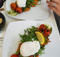 Story Bridge Deli and Cafe - e-Seniors