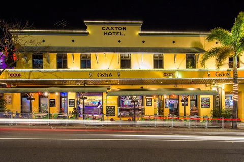 The Caxton Hotel - e-Seniors 0