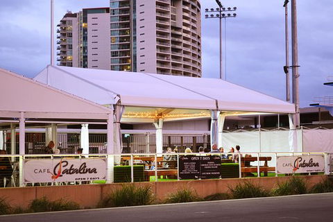 Cafe Catalina - e-Seniors 0