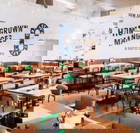 Crafty's Sports Bar - e-Seniors