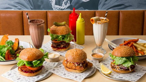 Main Street Burger Bar - e-Seniors 0