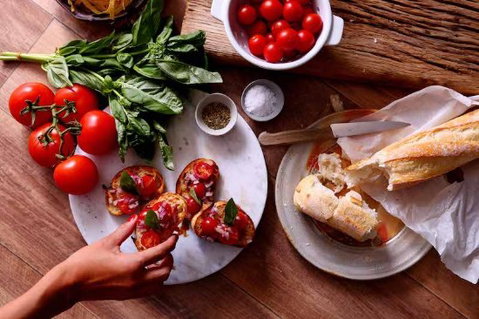 Mario's Italian Restaurant - e-Seniors 0