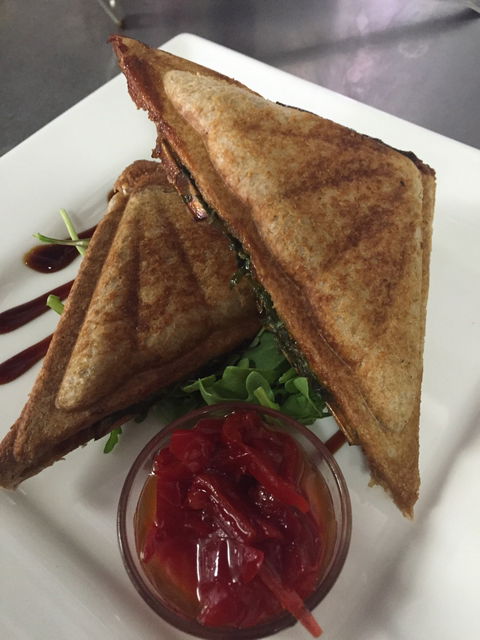 The Castaway Cafe - e-Seniors 6