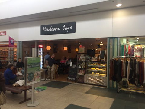 Heirloom Cafe - e-Seniors 0