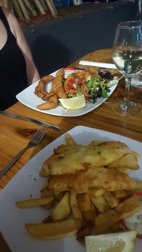 Fishes Cafe - e-Seniors 3