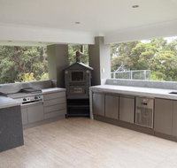 Coast to Coast Kitchens - e-Seniors