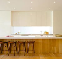 Solid Kitchens n Cabinets - e-Seniors