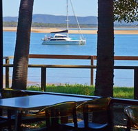 Beachcombers Family Bistro 1770 - e-Seniors