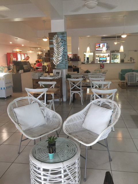Temptations Cafe - e-Seniors 4