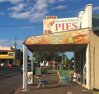 Yarraman Bakery - e-Seniors