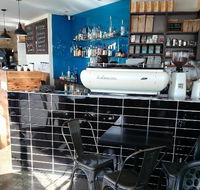 Aura Cafe Restaurant Bar - e-Seniors